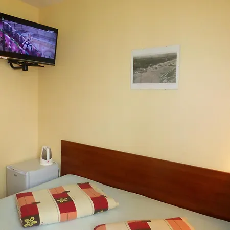 Murena Homestay *