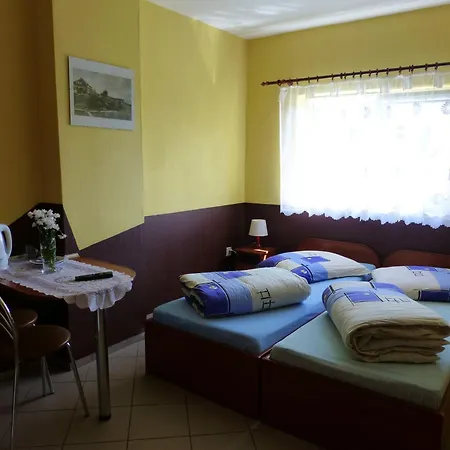 Murena Homestay *